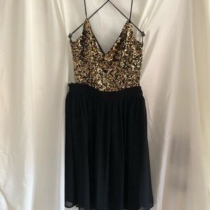 GOLD SEQUIN COCKTAIL DRESS